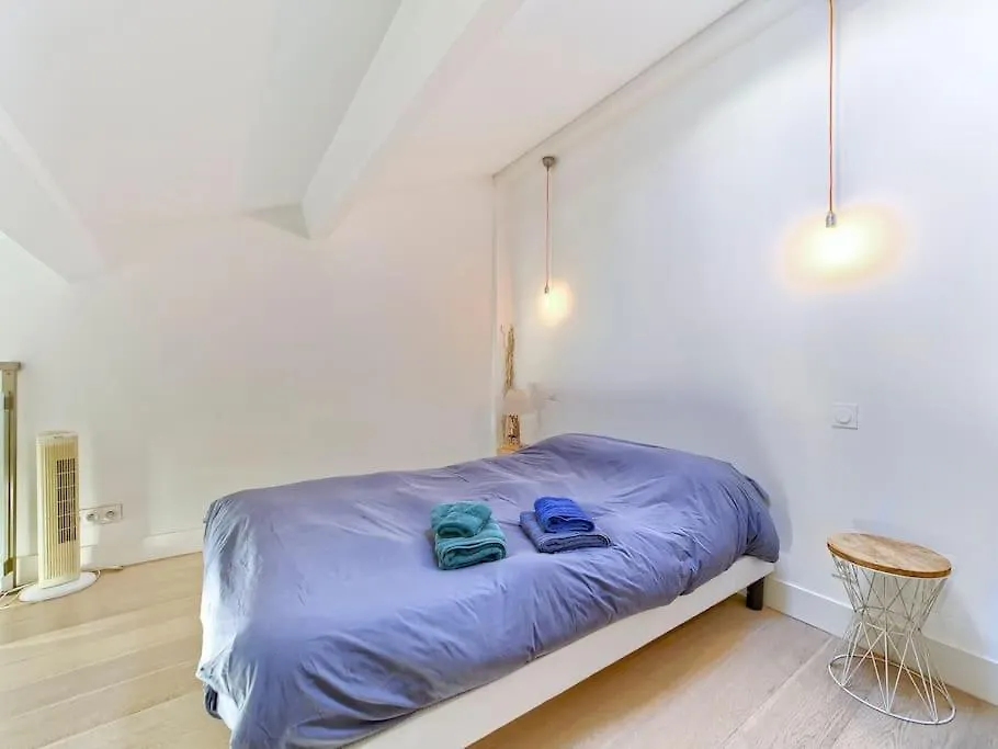 아파트 Cosy Duplex, Hyper Centre, Wifi,Air Conditionner 니스